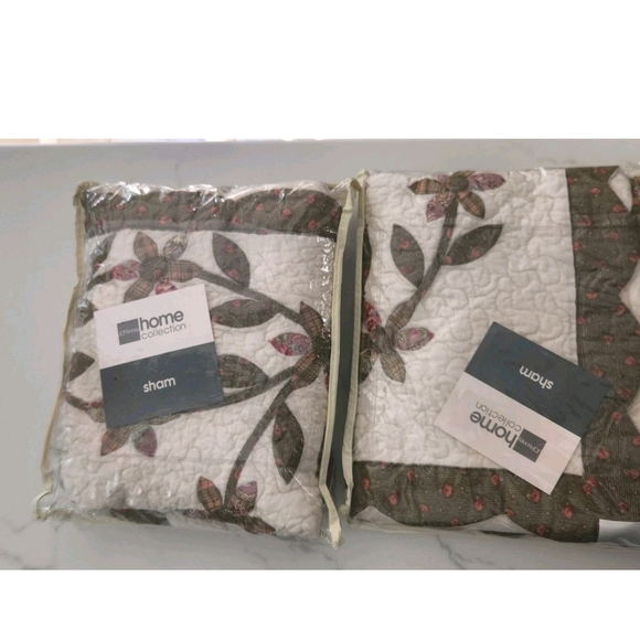 jcpenney Other - 2 JCPenney Shabby Chic Floral Quilted Kayla Sham Standard Size 21"X27" New